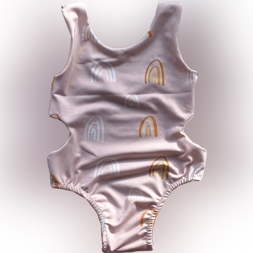 New Girls swim suit with cutouts